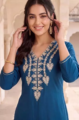 women ethnic motifs embroidered regular thread work kurta with trousers