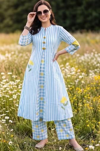 women floral printed regular cotton kurta with palazzos