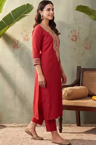 women ethnic motifs embroidered regular thread work liva kurta with trousers