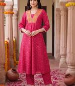 women ethnic motifs printed regular thread work kurta with trousers