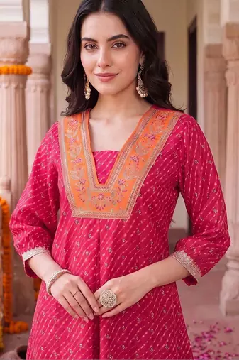 women ethnic motifs printed regular thread work kurta with trousers