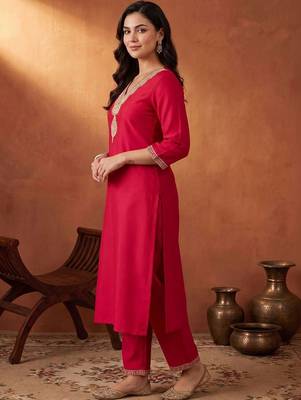 women ethnic motifs embroidered regular sequinned liva kurta with trousers 5