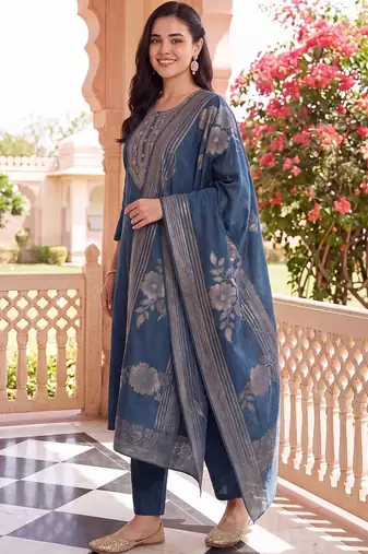 women ethnic motifs embroidered regular kurta with trousers & with dupatta