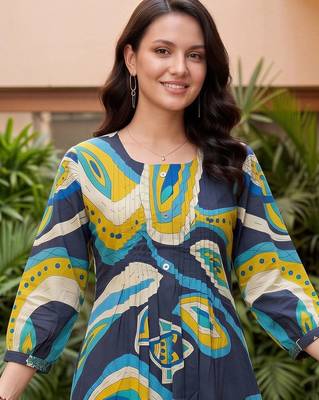 women animal printed regular cotton kurta with trousers 2