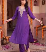 women ethnic motifs embroidered regular thread work kurta with trousers