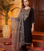 women ethnic motifs embroidered regular thread work kurta with trousers & with dupatta