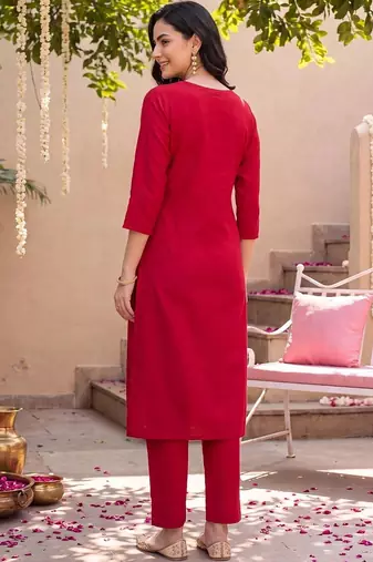 women ethnic motifs embroidered regular thread work kurta with trousers