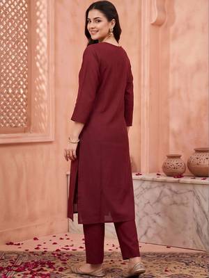 women ethnic motifs embroidered regular sequinned kurta with trousers & with dupatta 4