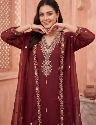 women ethnic motifs embroidered regular sequinned kurta with trousers & with dupatta 6