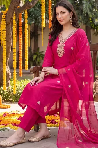 women ethnic motifs embroidered regular thread work kurta with trousers & with dupatta