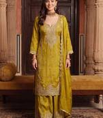 women ethnic motifs embroidered regular kurta with sharara & with dupatta