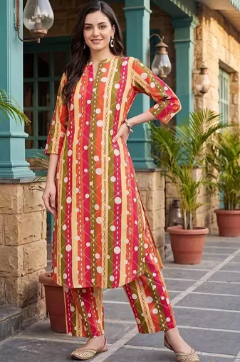 women printed regular cotton kurta with trousers