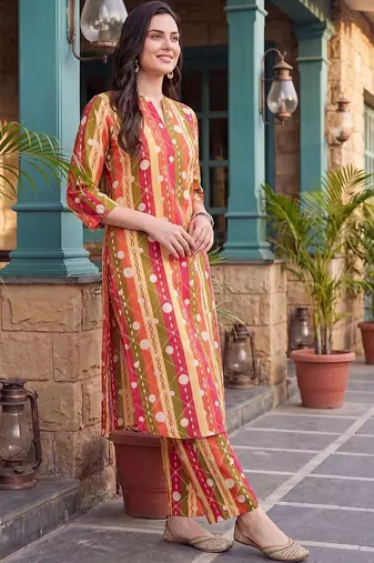 women printed regular cotton kurta with trousers