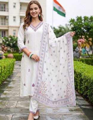 women ethnic motifs embroidered regular thread work cotton kurta with trousers & with dupatta 1