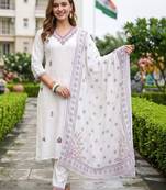 women ethnic motifs embroidered regular thread work cotton kurta with trousers & with dupatta