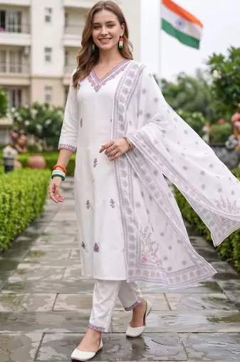 women ethnic motifs embroidered regular thread work cotton kurta with trousers & with dupatta