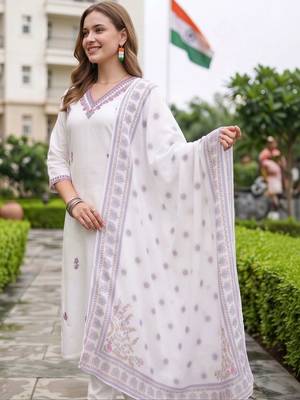 women ethnic motifs embroidered regular thread work cotton kurta with trousers & with dupatta 4