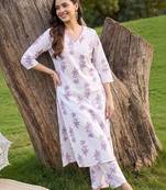 women floral printed regular cotton kurta with trousers
