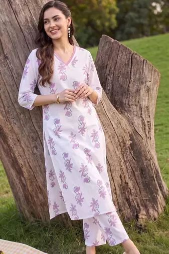 women floral printed regular cotton kurta with trousers