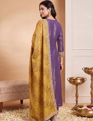 women ethnic motifs embroidered empire thread work kurta with trousers & with dupatta 6