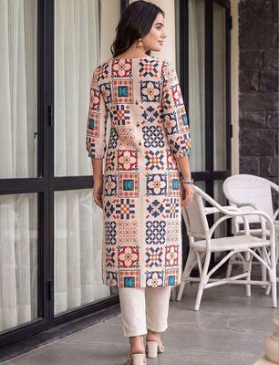 women printed regular kurta with trousers 5