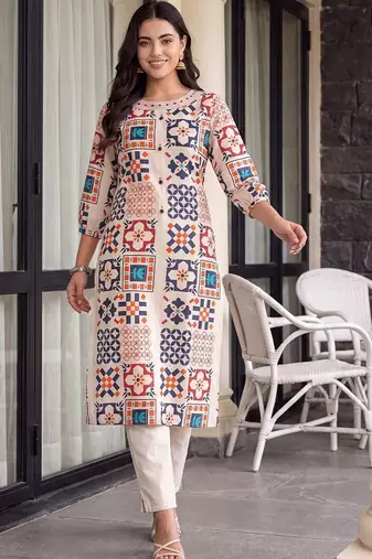 women printed regular kurta with trousers