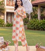 women printed regular cotton kurta with trousers