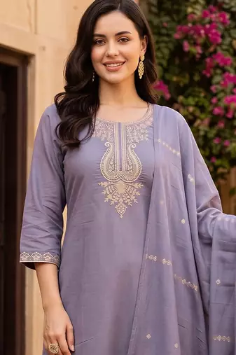women ethnic motifs embroidered regular thread work kurta with trousers & with dupatta