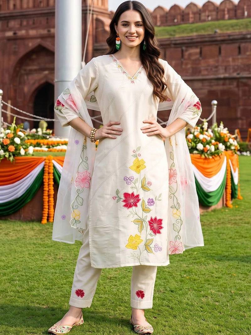 women floral embroidered regular thread work kurta with trousers & with dupatta