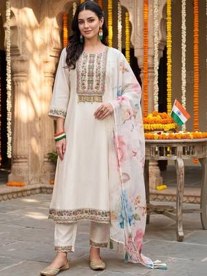 women floral embroidered regular thread work kurta with trousers & with dupatta 1