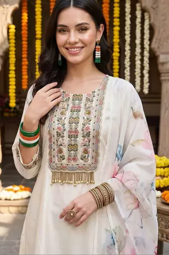 women floral embroidered regular thread work kurta with trousers & with dupatta