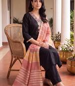 women ethnic motifs embroidered regular thread work kurta with trousers & with dupatta