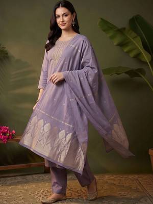 women ethnic motifs embroidered regular thread work kurta with trousers & with dupatta 1