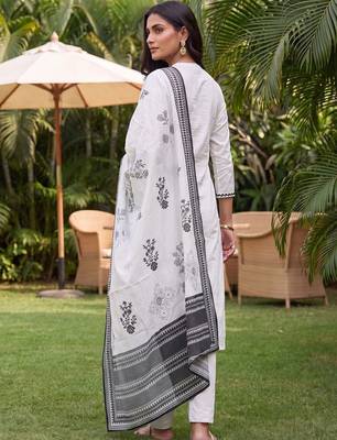 women ethnic motifs embroidered regular thread work cotton kurta with trousers & with dupatta 6