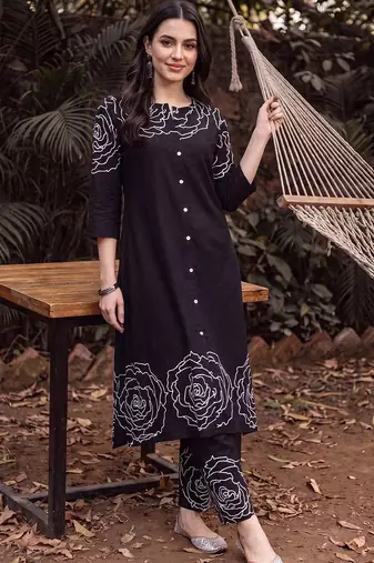 women printed regular mirror work cotton kurta with trousers