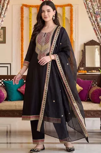 women ethnic motifs embroidered regular thread work kurta with trousers & with dupatta