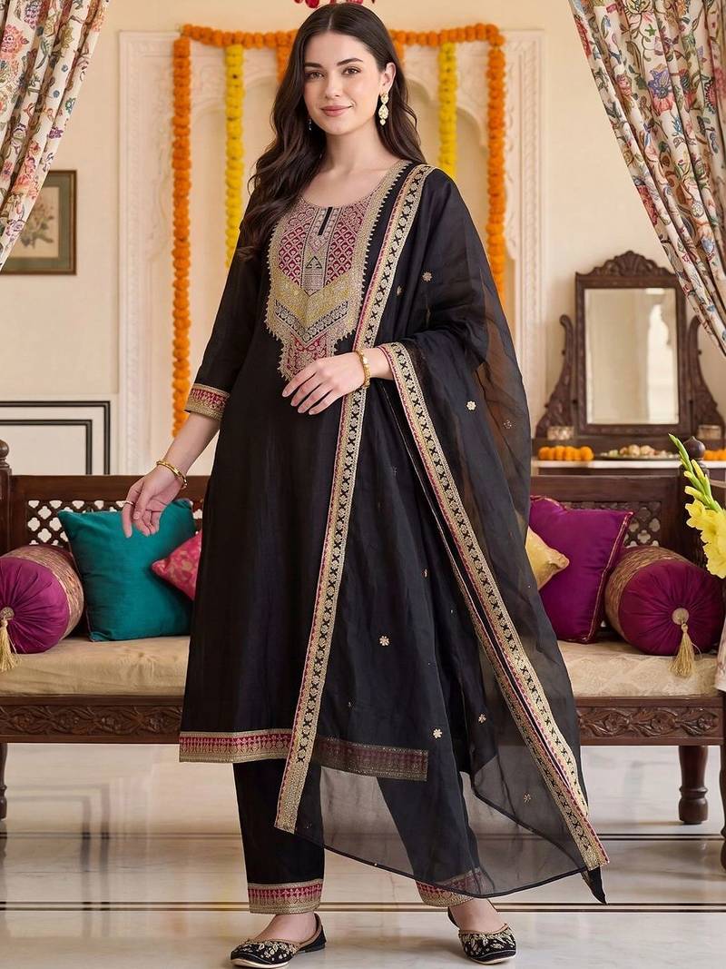 women ethnic motifs embroidered regular thread work kurta with trousers & with dupatta