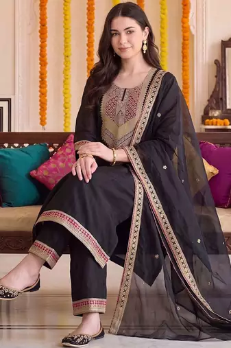 women ethnic motifs embroidered regular thread work kurta with trousers & with dupatta
