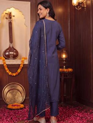 regular thread work kurta with trousers & with dupatta 6