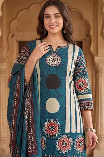 women printed regular cotton kurta with trousers & with dupatta