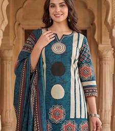 women printed regular cotton kurta with trousers & with dupatta