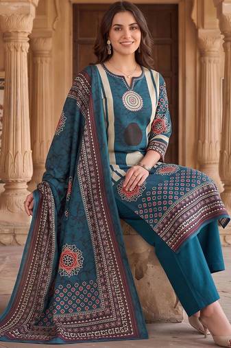 women printed regular cotton kurta with trousers & with dupatta