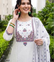 women ethnic motifs embroidered regular thread work cotton kurta with trousers & with dupatta