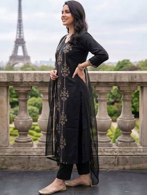 women ethnic motifs embroidered regular thread work liva kurta with trousers & with dupatta 2