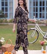 women printed regular cotton kurta with trousers
