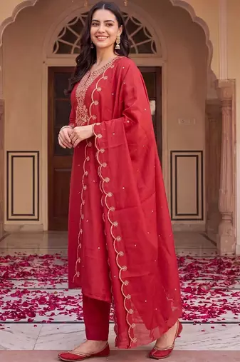 women ethnic motifs embroidered regular thread work kurta with trousers & with dupatta