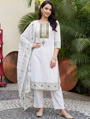 women ethnic motifs embroidered regular thread work cotton kurta with trousers & with dupatta 1