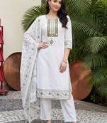 women ethnic motifs embroidered regular thread work cotton kurta with trousers & with dupatta