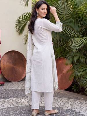 women ethnic motifs embroidered regular thread work cotton kurta with trousers & with dupatta 6