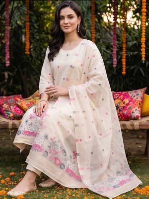women animal regular kurta with trousers & with dupatta 5